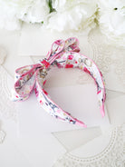 Claris: The Chicest Mouse In Paris™ Fashion Print Headband with Bow - Pink Poppy Australia